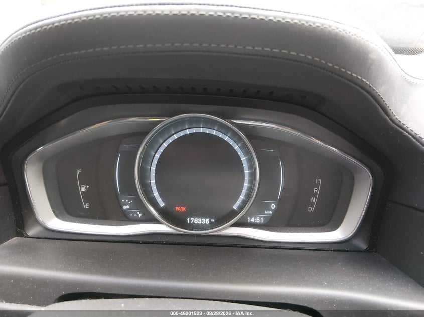 VOLVO XC70 2016 VIN YV4612NX6G1270103