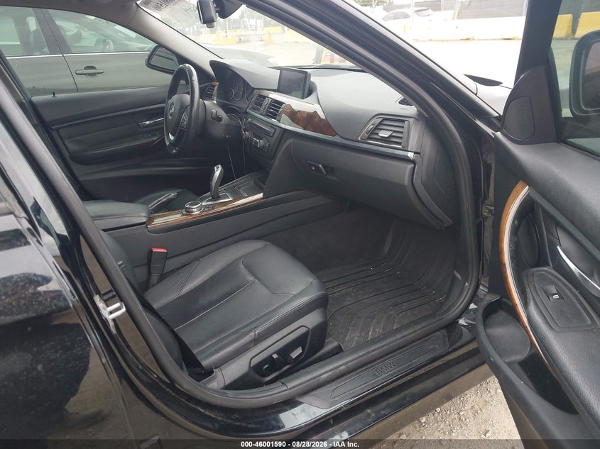 2014 BMW 328I · Photo 5