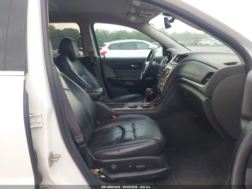 2014 CHEVROLET TRAVERSE auction photo 5