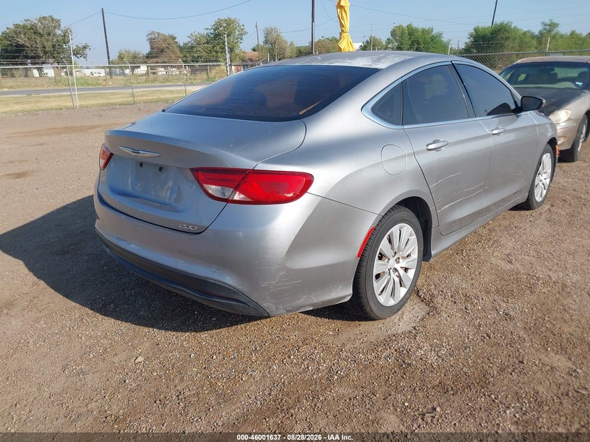 2015 CHRYSLER 200 auction photo 4