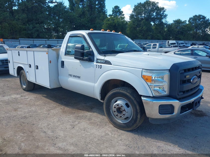 2016 FORD F-350 CHASSIS auction photo 1