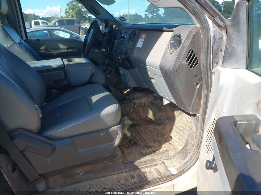 2016 FORD F-350 CHASSIS auction photo 6