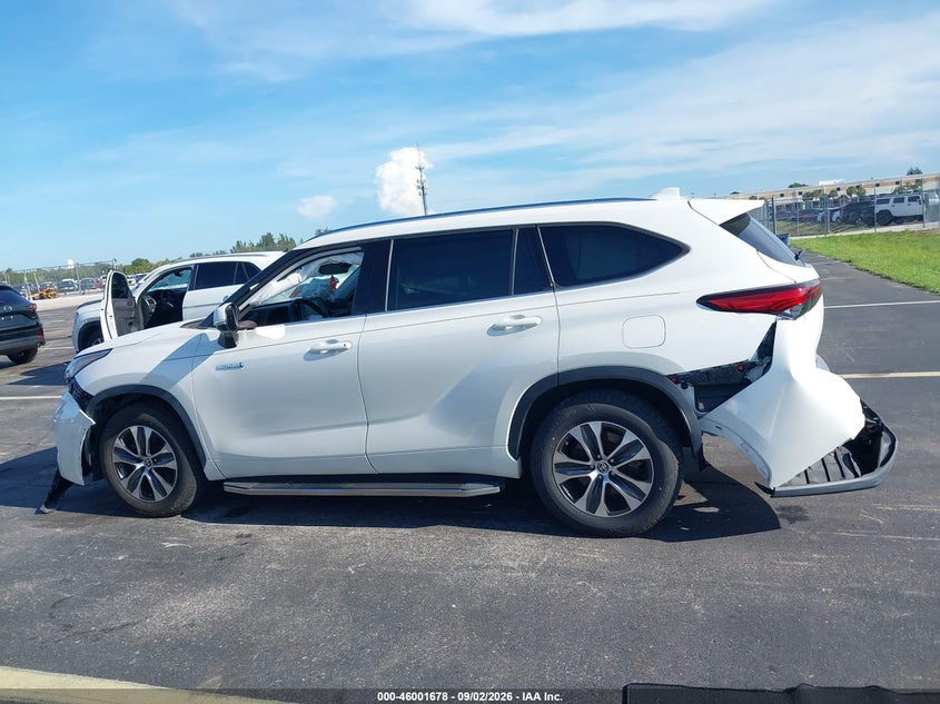 TOYOTA HIGHLANDER - zdjęcie 14