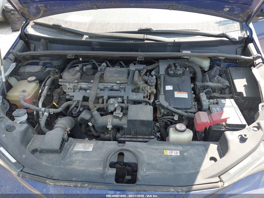 TOYOTA PRIUS - zdjęcie 10