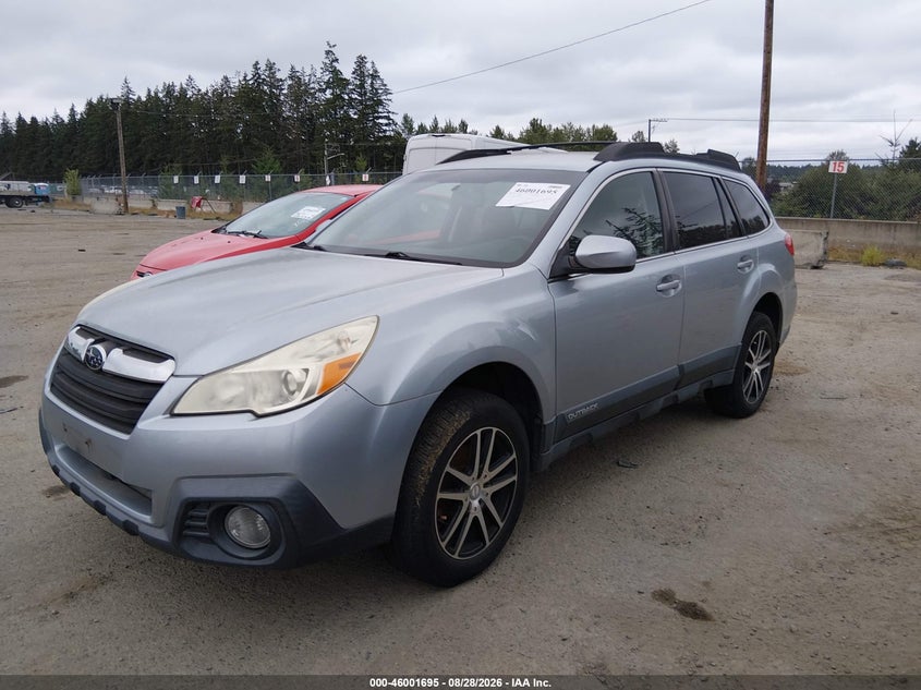2013 Subaru Outback, Normal Wear & Tear, IAAI, VIN 4S4BRBCC6D3274805 — photo 2