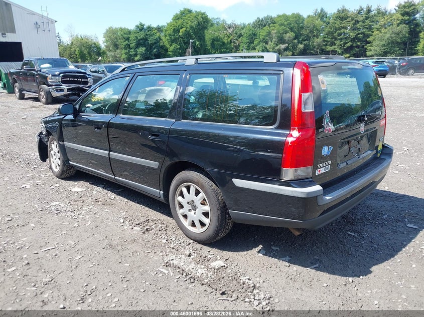 2003 VOLVO V70 auction photo 3