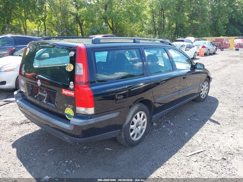 2003 VOLVO V70 auction photo 4