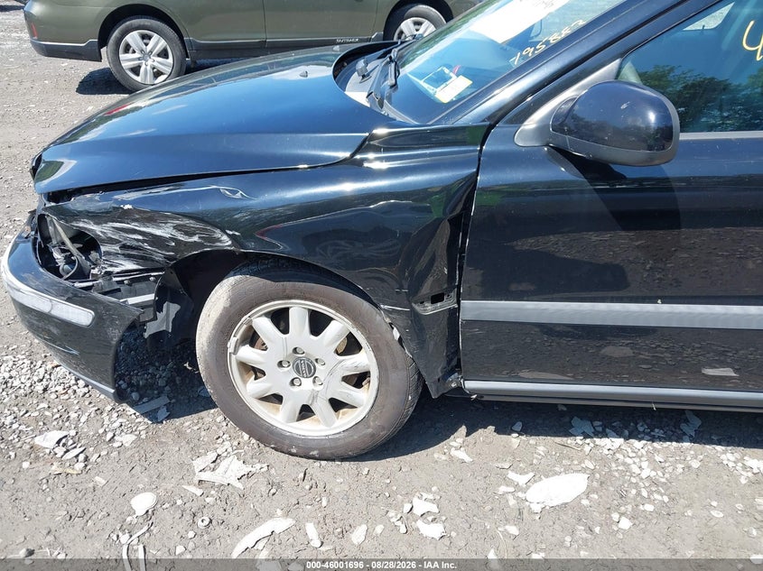 2003 VOLVO V70 auction photo 6