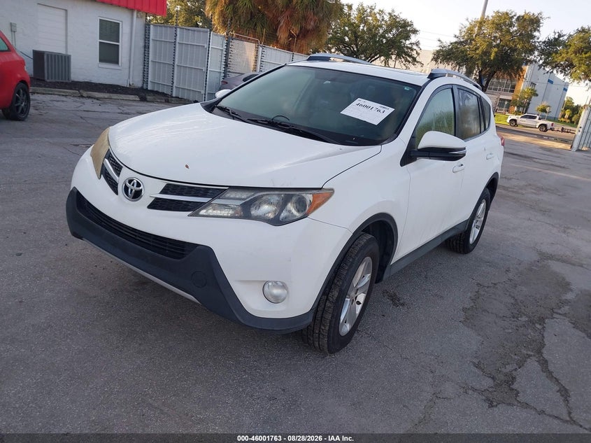 2013 Toyota RAV 4, Normal Wear & Tear, IAAI, VIN JTMWFREV1DD004915 — photo 2