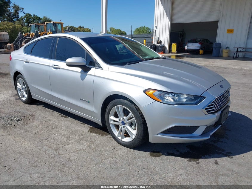 Vin: 3fa6p0uu7jr243590, lot: 46501162, ford fusion hybrid s 2018 img_1