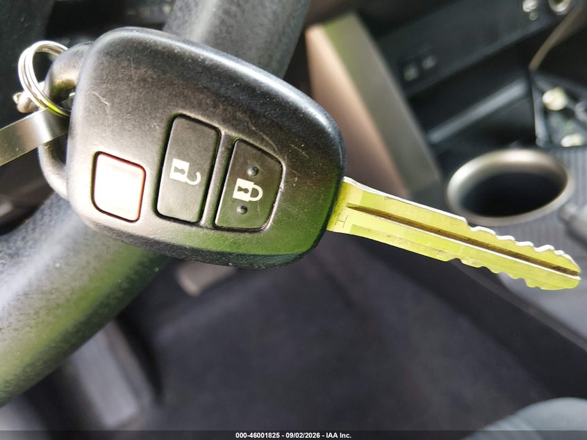TOYOTA RAV4 2015 VIN 2T3BFREV6FW339804