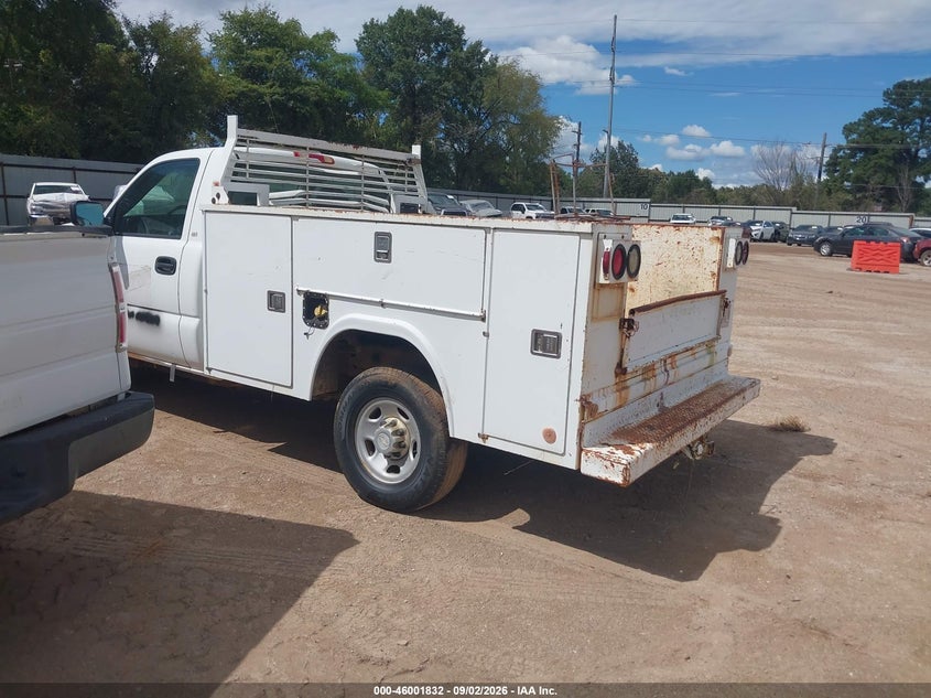 2005 CHEVROLET SILVERADO 2500HD auction photo 3