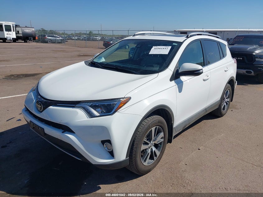 Vin: jtmrfrev8hj117359, lot: 46501187, toyota rav4 xle 20172