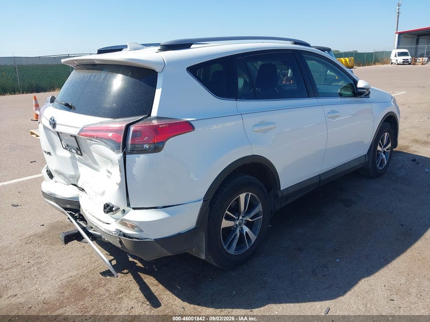 Vin: jtmrfrev8hj117359, lot: 46501187, toyota rav4 xle 20174