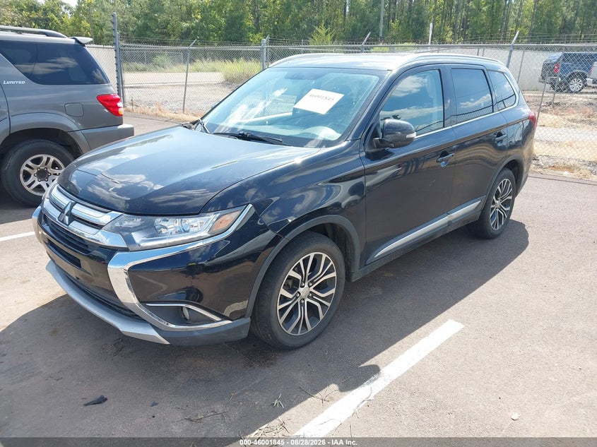2018 MITSUBISHI OUTLANDER auction photo 2