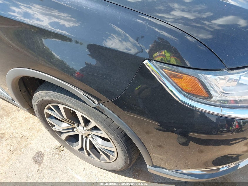 2018 MITSUBISHI OUTLANDER auction photo 6
