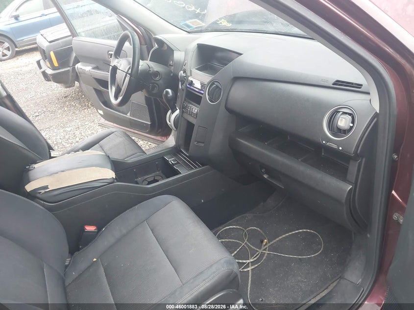 HONDA PILOT 2011 VIN 5FNYF4H46BB040412