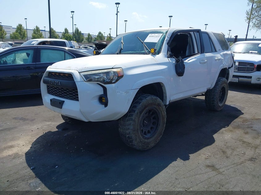 2015 Toyota 4Runner, Левый бок, IAAI, VIN JTEBU5JR0F5269338 — фото 2