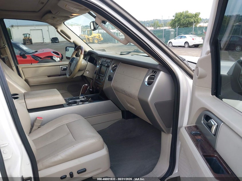 FORD EXPEDITION 2010 VIN 1FMJU2A51AEA54390