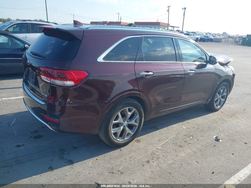 2017 KIA SORENTO auction photo 4
