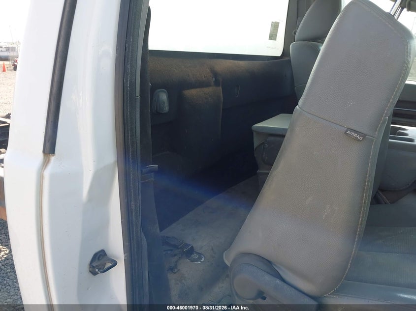 2012 FORD F-450 CHASSIS auction photo 8