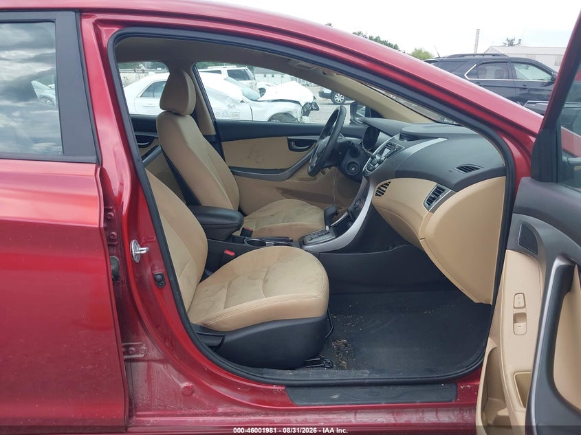 2013 HYUNDAI ELANTRA auction photo 5