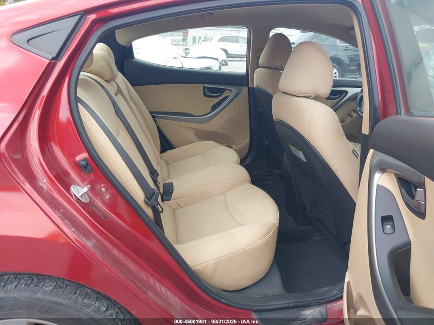 2013 HYUNDAI ELANTRA auction photo 7