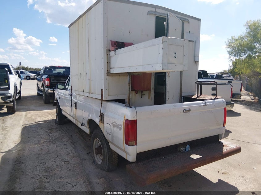 1997 FORD F-250 auction photo 3