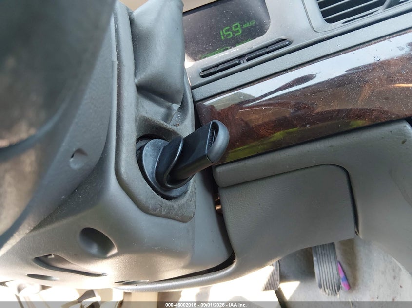 MERCURY GRAND MARQUIS 2005 VIN 2MEHM75W75X624415