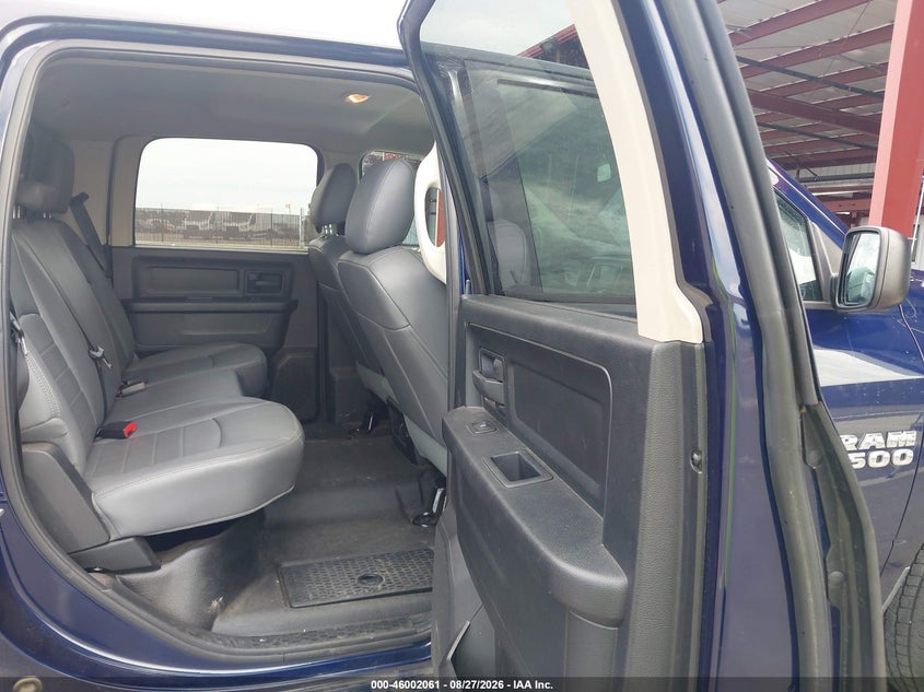 2014 RAM 1500 auction photo 8