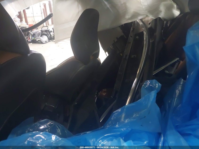 VOLVO S80 2011 VIN YV1902AH0B1146266