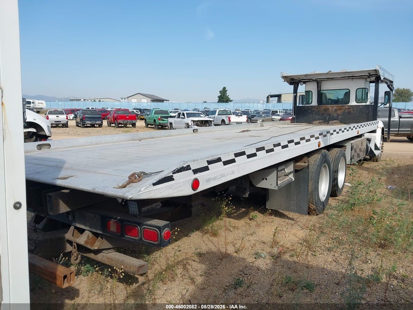 2012 KENWORTH CONSTRUCTION auction photo 4