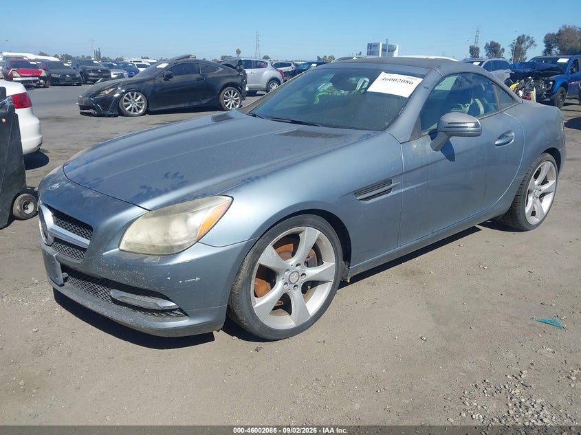 2012 MERCEDES-BENZ SLK 350 auction photo 2