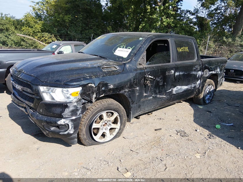 2021 RAM 1500, Left Front, IAAI, VIN 1C6SRFFMXMN726833 — photo 2