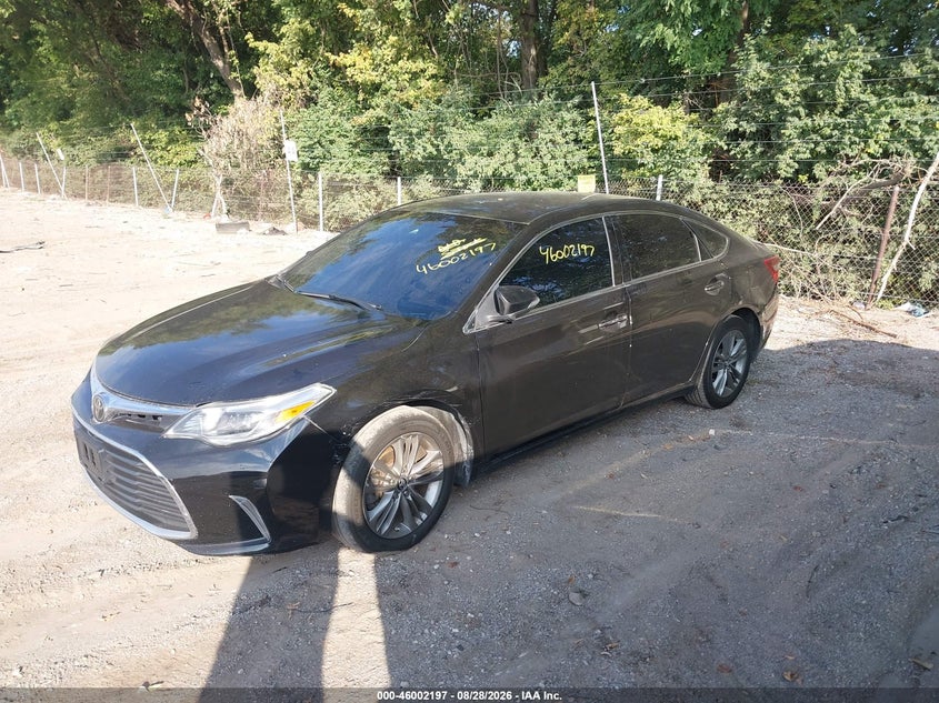 2018 TOYOTA AVALON auction photo 2