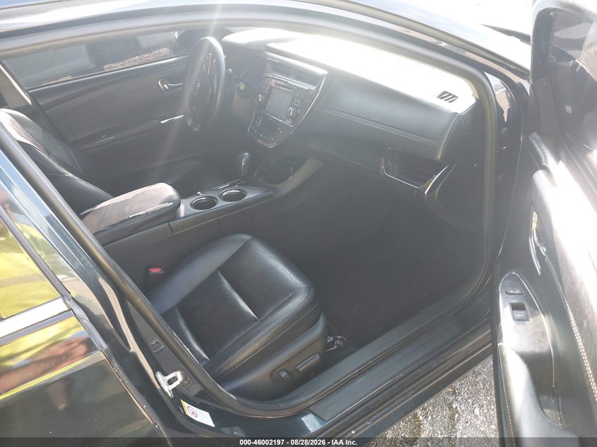 2018 TOYOTA AVALON auction photo 5