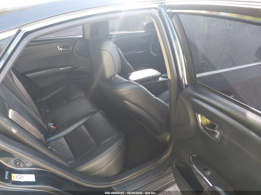 2018 TOYOTA AVALON auction photo 8