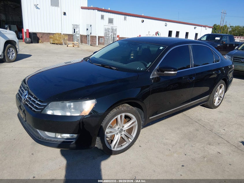2014 VOLKSWAGEN PASSAT auction photo 2