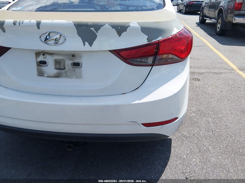 2016 HYUNDAI ELANTRA auction photo 6