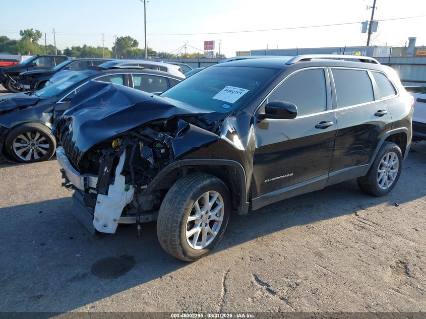 2016 Jeep Cherokee, Left Front, IAAI, VIN 1C4PJLCB7GW160703 — photo 2