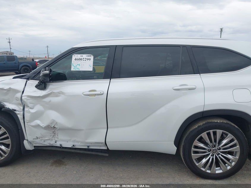 2024 TOYOTA HIGHLANDER SPORT UTILITY VEHICLE 2.5L I-4 DI, DOHC, VVT, REGULAR , 186HP