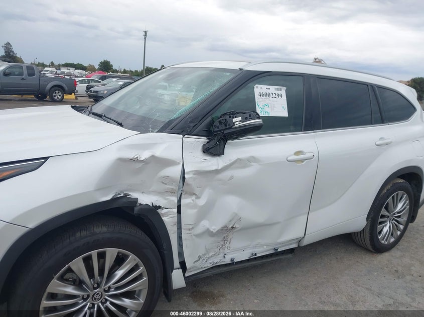 2024 TOYOTA HIGHLANDER SPORT UTILITY VEHICLE 2.5L I-4 DI, DOHC, VVT, REGULAR , 186HP
