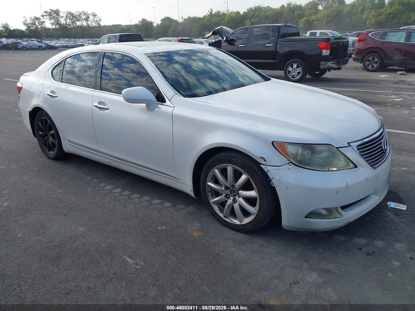 2007 LEXUS LS 460 auction photo 1