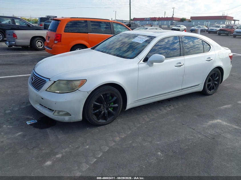 2007 LEXUS LS 460 auction photo 2