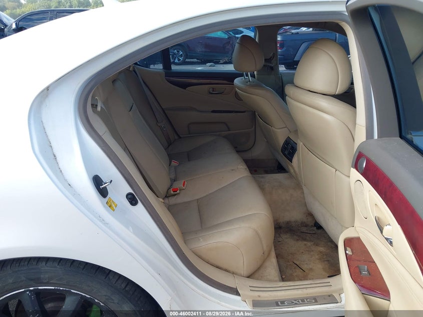 2007 LEXUS LS 460 auction photo 8