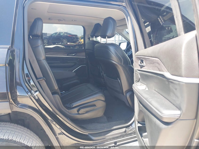 JEEP GRAND CHEROKEE L - zdjęcie 8