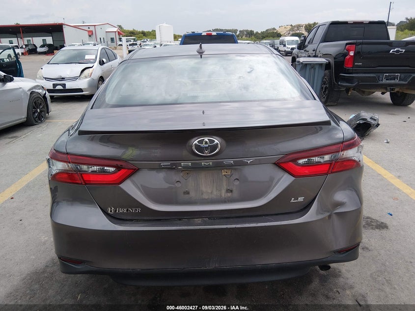 2024 Toyota Camry (VIN: 4T1C11AK3RU905625)