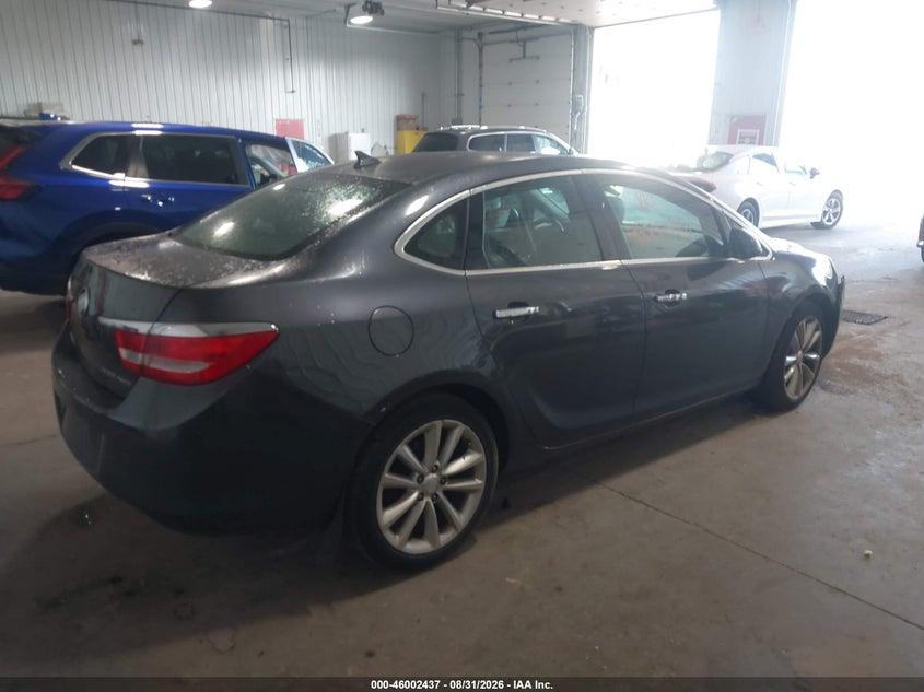 2013 BUICK VERANO · Фото 4