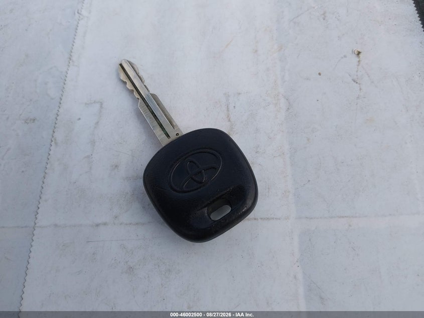 2005 TOYOTA COROLLA SEDAN 1.8L I-4 DOHC, VVT, REGULAR , 130HP