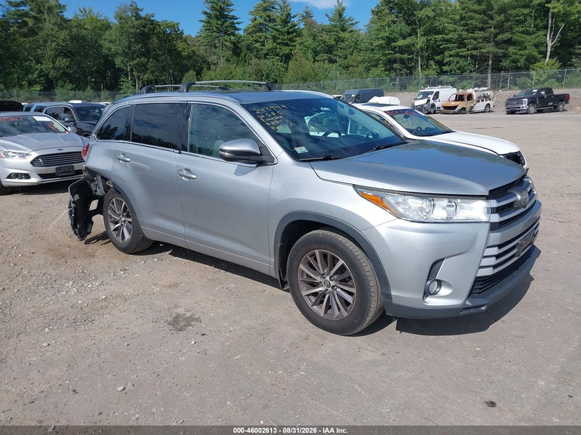 2017 Toyota Highlander Xle, Rear, IAAI, VIN 5TDJZRFH4HS365852